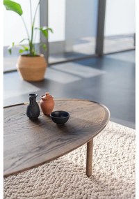 Hnedý konferenčný stolík z dubového dreva 80x150 cm Mu – Gazzda