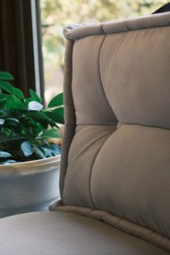 Sedací vak ve tvaru křesla Omi šedý