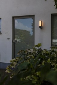 LUTEC Vonkajšie inteligentné nástenné svetlo LED CUBA s bezpečnostnou kamerou a senzorom, 17,3 W