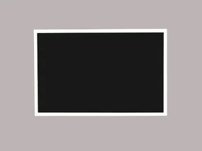 Toptabule.sk KRT06B Čierna kriedová tabuľa v bielom drevenom ráme 70x100cm / nemagneticky