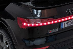 Ramiz Audi SQ8 vozidlo Čierna