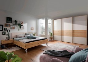 Drevená posteľ BARI s čalúneným čelom 160x199