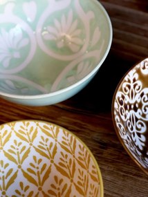Zelená porcelánová miska s kvetmi vo vnútri Arés - Ø12*5,5 cm