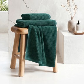 Goldea bavlnený froté uterák / osuška micro pure - smaragdovo zelený 70 x 140 cm