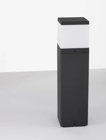 Vonkajšia záhradná lampa Ferron A 13 tmavo sivé