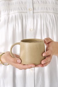 Ib Laursen Kameninový hrnček Stone sand 270 ml