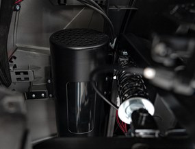 Ramiz Lamborghini Aventador SV batéria pre 2 deti Sivá + Bezkartáčový motor + Nafukovacie kolesá + LED audio