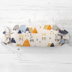 Biante Detský vankúš valec bonbon Sandra SA-613 Modro-oranžové lesné zvieratká na bledo sivom 15x40 cm