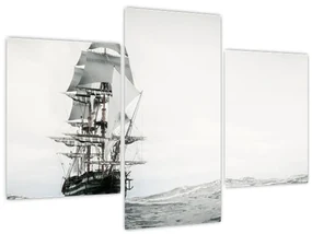 Obraz - Loď plávajúca po oceáne (90x60 cm)