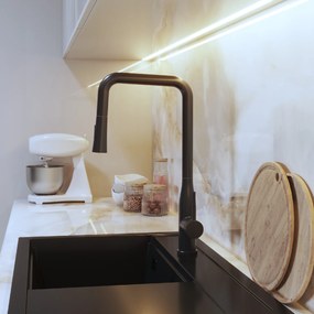 Gamma Steel Edge, vysoká drezová batéria s výsuvnou spŕškou, čierna matná, GMA-BSLE-BK