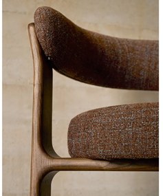 Hnedé jedálenské kreslo s podrúčkami z jaseňového dreva Granite – Kave Home