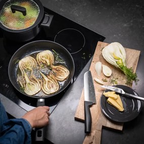 Fiskars hard edge Santoku 16 cm