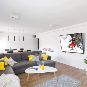 Tutumi Tutumi, elektrický otočný TV držiak 46"MAX, HOM-02833