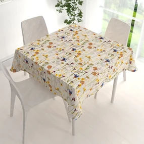 Biante Bavlnený štvorcový obrus Sandra SA-571 Lúčne kvety na krémovom 140x140 cm