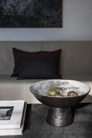 Čierna/slonovinová kameninová misa ø 31,5 cm By Hand – Mette Ditmer Denmark