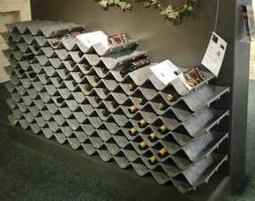 Zig-Zag Lasentiu 12 x Regál na víno Zig-Zag, kapacita fliaš: 48