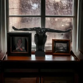 Dekorácia na stôl 25x41x20 cm, živica/čierna