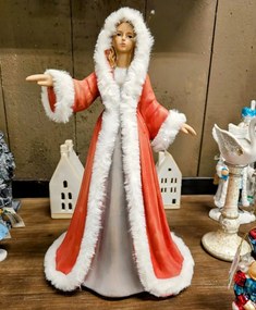 Vianočné dekorácie socha Anjel v červenom kabátiku s kožúškom - 26*20*40 cm