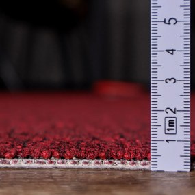 Spoltex, Metrážny koberec Balance 35 červený, na mieru, šíře 4m, červená, filc, chodba / predsieň