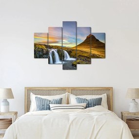 Obraz hory a vodopádov na Islande (150x105 cm)
