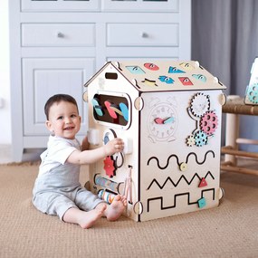 Drevený activity board domček Natura