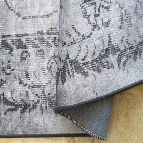 Koberec s orientálnym vzorom v sivej farbe Šírka: 60 cm | Dĺžka: 100 cm