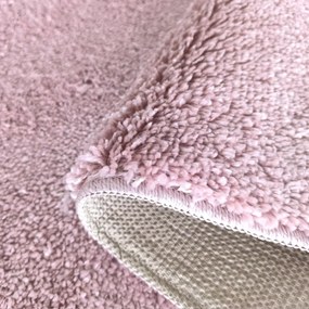 Koberec Kamel púdrovo ružový