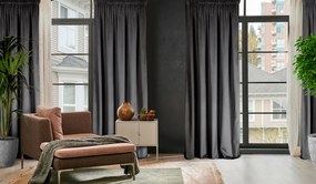 ZATEMŇOVACÍ ZÁVES NA PÁSKE ROSA 135X300 CM ČIERNA