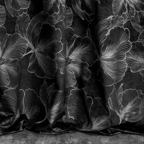 ZATEMŇOVACÍ ZÁVES NA PÁSKE STELLA 140X300 CM KVETY