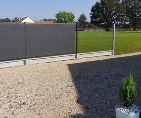 Sivá tieniaca sieť na plot 90 % zatienenie 1,5m x 50m