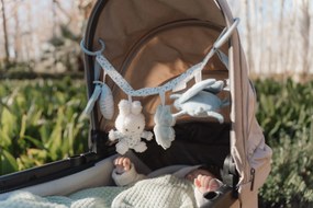 Reťaz na kočík králiček Miffy Lucky Leaves
