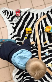 Osuška ZEBRA, čiernobiela 146 x 150 cm, 100% polyester