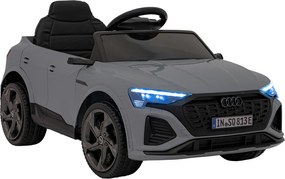 Ramiz Audi SQ8 vozidlo Sivá