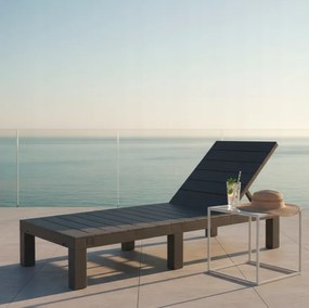 Robustné záhradné ležadlo k bazénu a na terasu - sivé