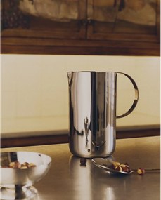 Džbán z nehrdzavejúcej ocele Nirela – Kave Home