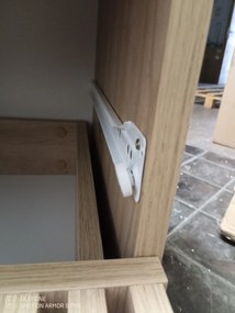 AKCIA Nočný stolík ENTSIAN 40x40cm, dub artisan II. akosť