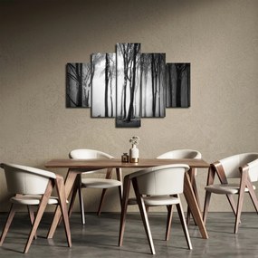 Obraz - Vlk v temnom lese (150x105 cm)