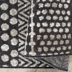 Dizajnový koberec sivej farby s decentnými vzormi Šírka: 120 cm | Dĺžka: 170 cm