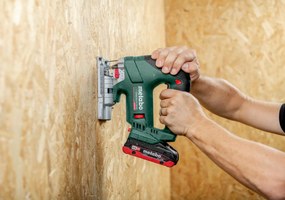 Metabo STA 18 LTX 150 BL Aku priamočiara píla (18V/bez aku) MetaBox 601502840