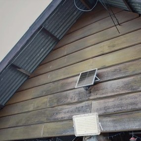 LED Vonkajší solárny reflektor LED/20W/3,2V 4000K biela + DO