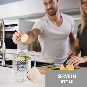 Klarstein Livenza, džbán na vodu, 1,5 l, borosilikátové sklo, sitko z nehrdzavejúcej ocele, vrchnák z dubového dreva