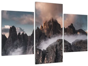 Obraz - Talianske dolomity schované v hmle (90x60 cm)