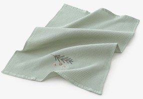 Goldea vianočná kuchynská vaflová utierka s výšivkou - baňky na vetve na šalviovom 50 x 70 cm