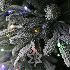Smrek Zasnežený 600 LED 210 cm