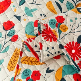 Prehoz na posteľ so vzorom RETRO VTÁČIK farebný Rozmer: 170 x 210 cm