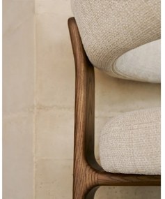 Hnedé/béžové jedálenské kreslo s podrúčkami z jaseňového dreva Granite – Kave Home