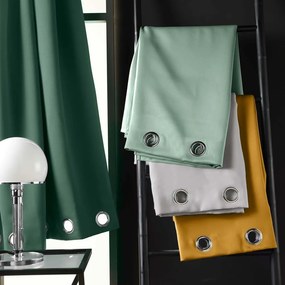 Svetlozelený zatemňovací záves 135x180 cm Occult – douceur d'intérieur