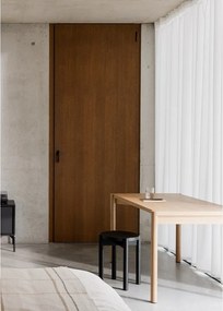 Čierna stolička z bukového dreva Hopp – noo.ma