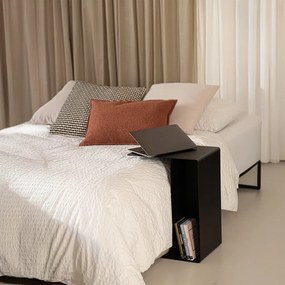 Oceľový odkladací stolík 40x30 cm Slide Low – Spinder Design