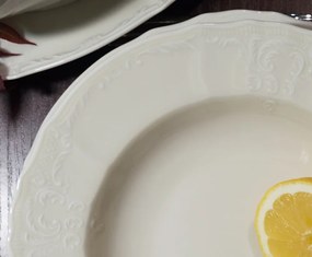 Thun tanierová súprava Bernadotte Ivory 18- dielná